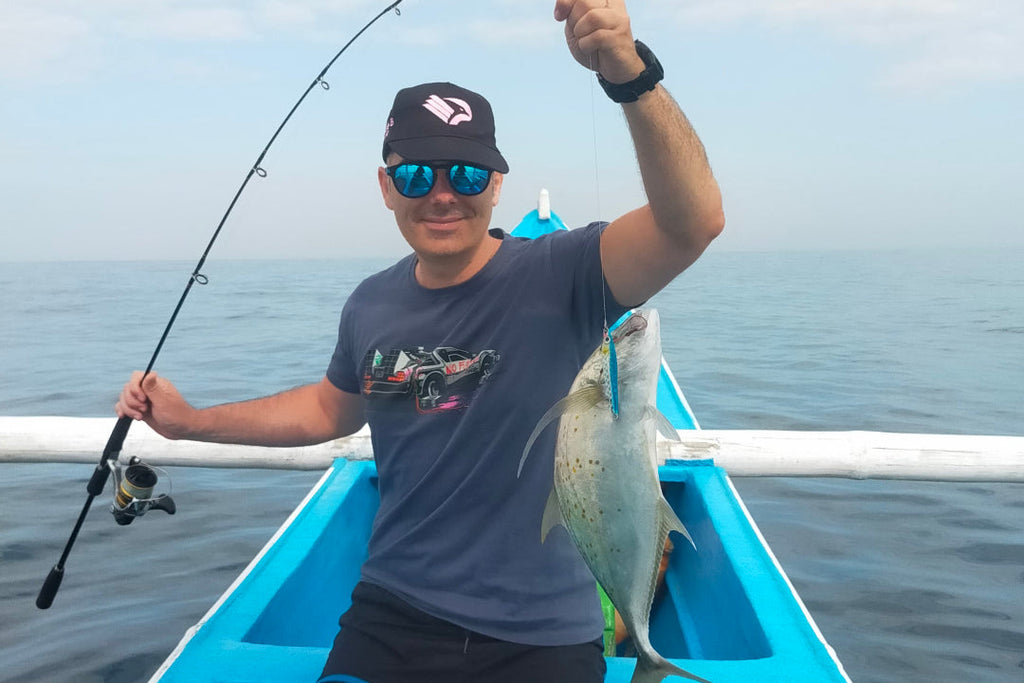 Sunset Fishing & Coastal Cruise in Jimbaran and Uluwatu