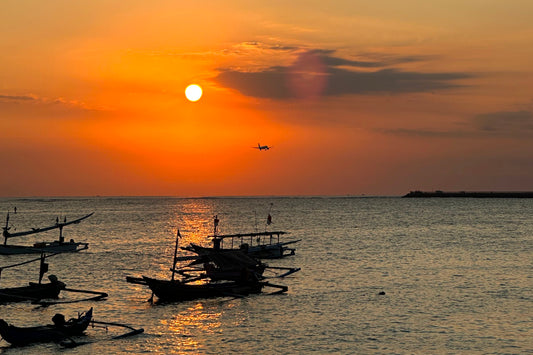 6-Hour Sunset Fishing Experience for Four in Jimbaran